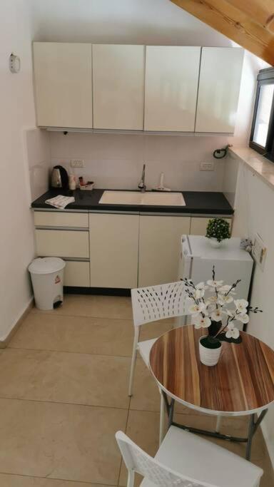 A Wonderful Studio6 Apt In The Center Of Jérusalem Extérieur photo